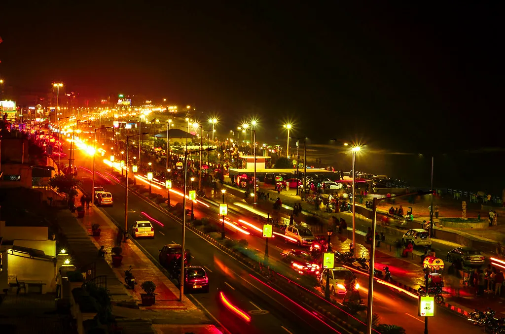 Vizag RK Beach Road Midnight Madness: New Year 2026 Crowd Frenzy Despite Traffic Bans!